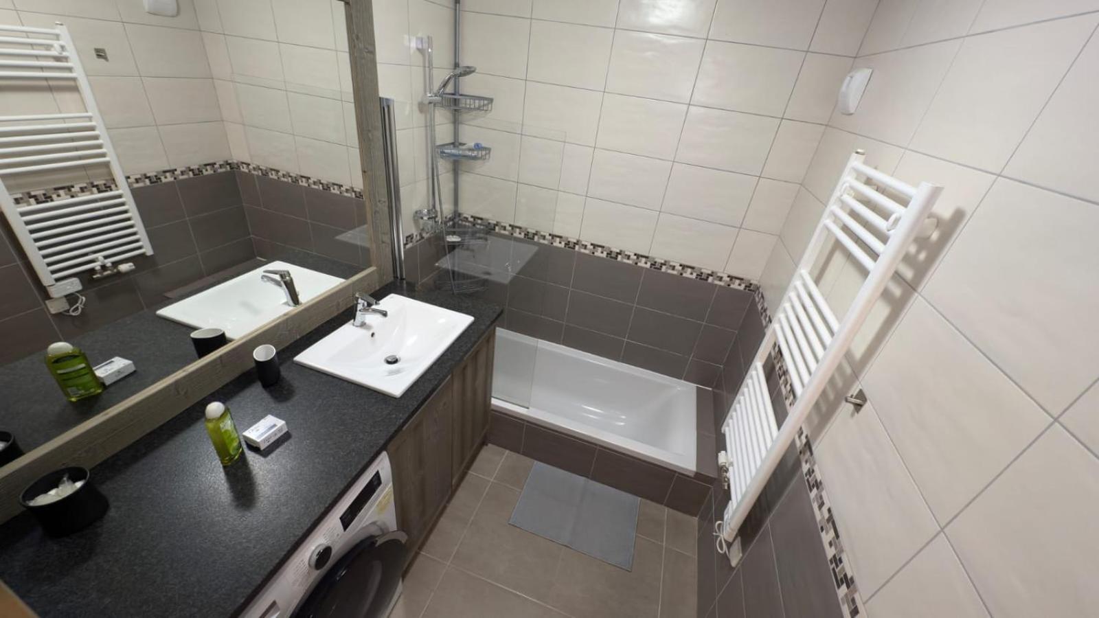 Le Criou - 3 Bedroom Apartment 5 Minutes Walk To The Village Centre Samoëns Εξωτερικό φωτογραφία
